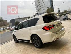 Infiniti QX80